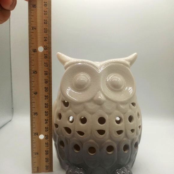 Retro Style Owl Figurine - Picture 9 of 9